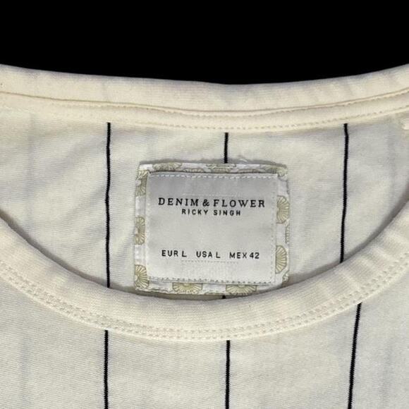 Denim & Flower Stripped Tee - Picture 2 of 5